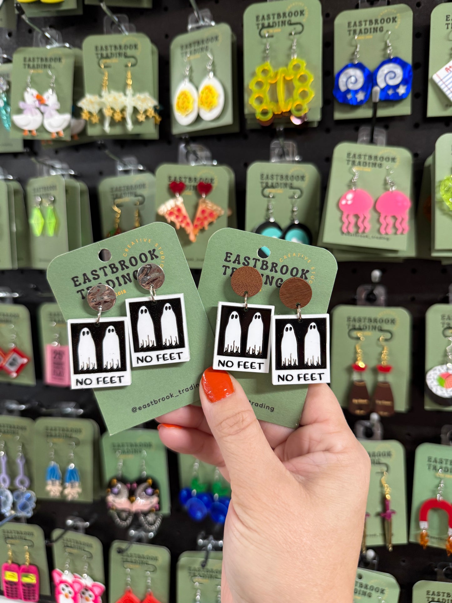 No Feet earrings