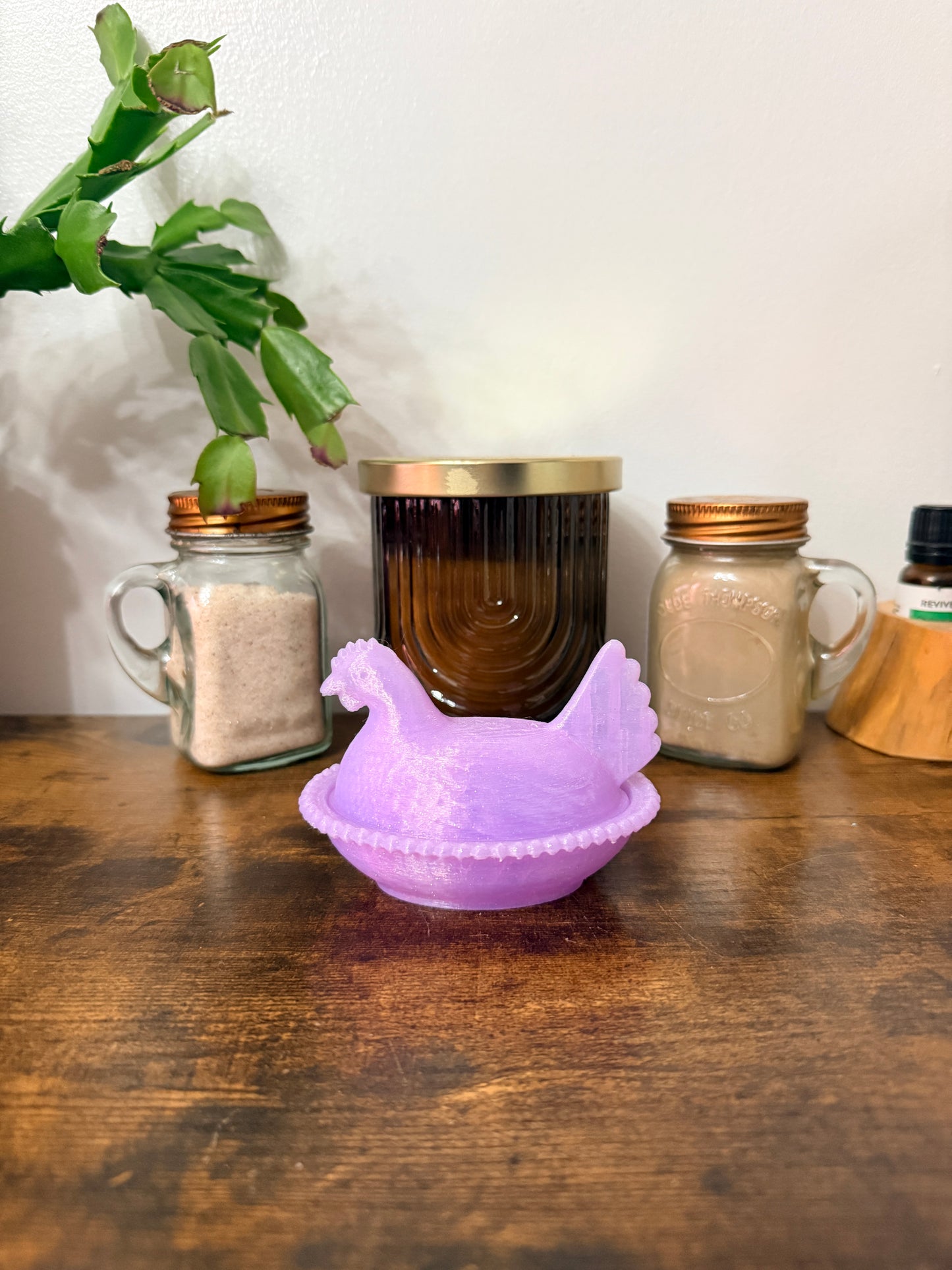 Hen on a nest trinket dish