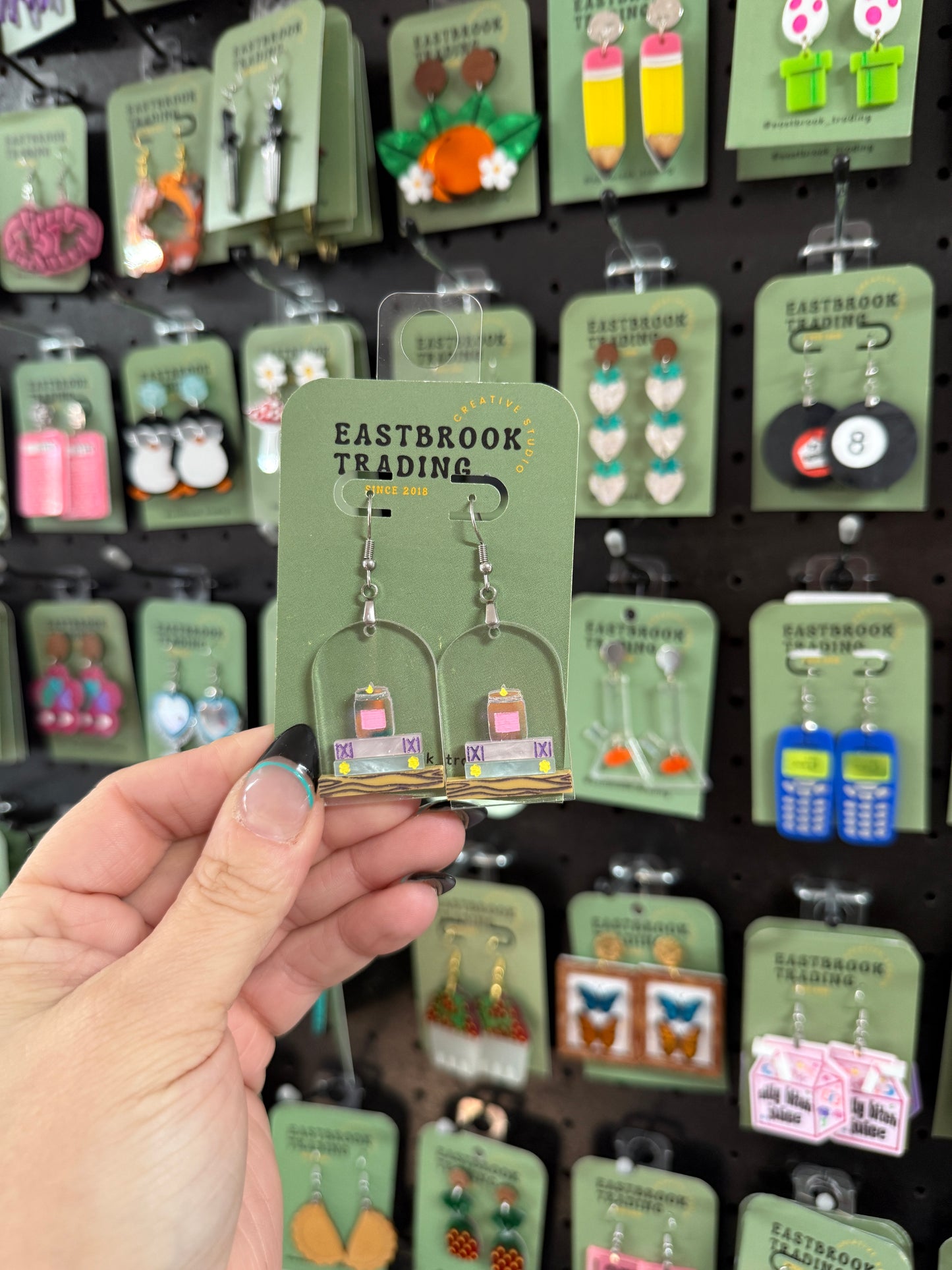 Cozy Shelf Earrings
