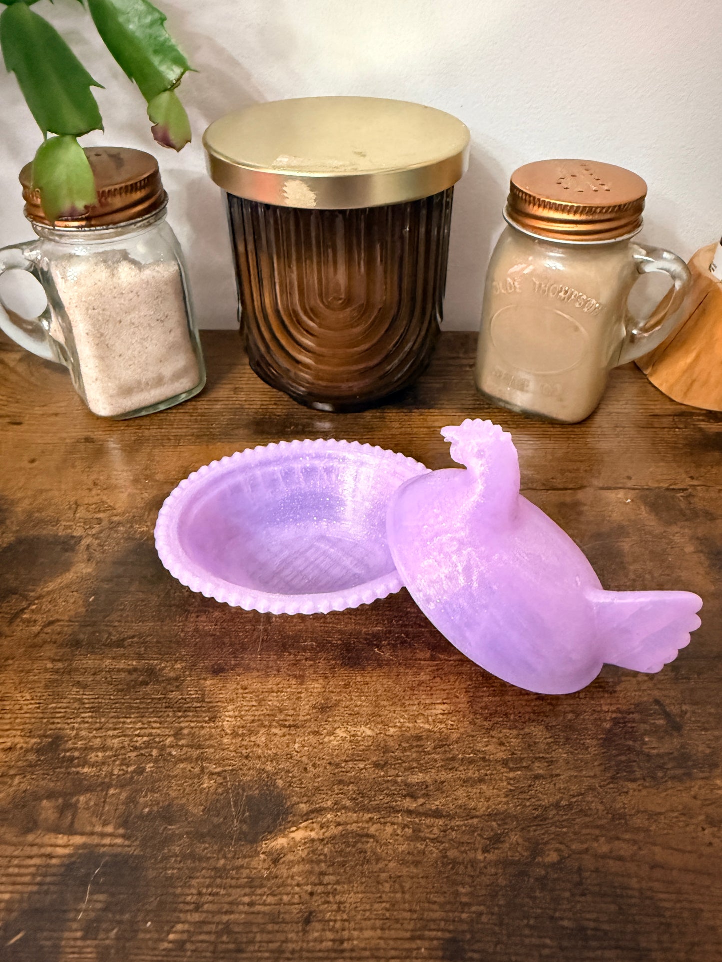 Hen on a nest trinket dish