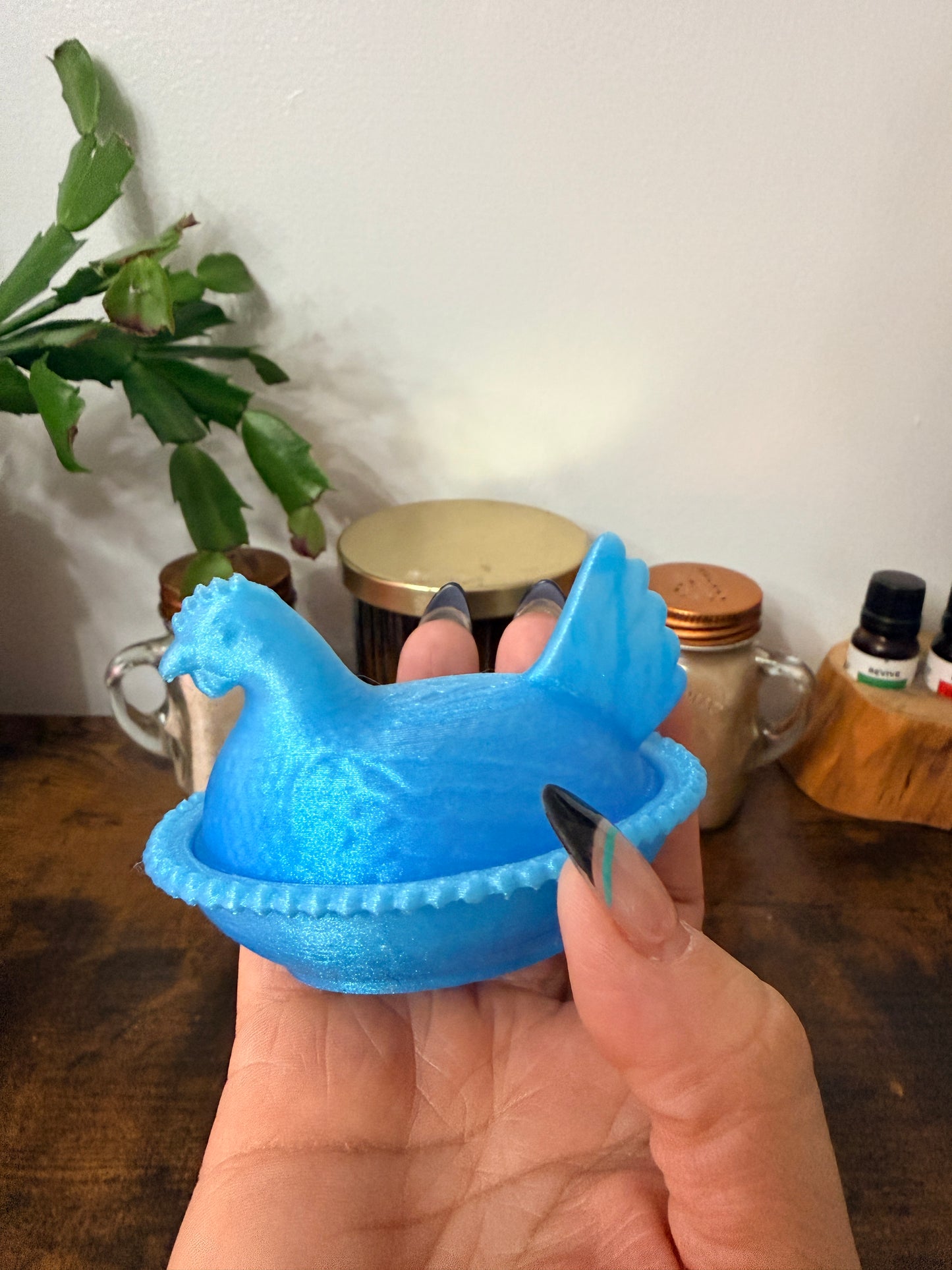 Hen on a nest trinket dish