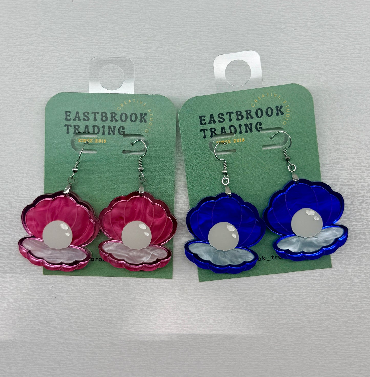 Clam Shell with Pearl Earrings