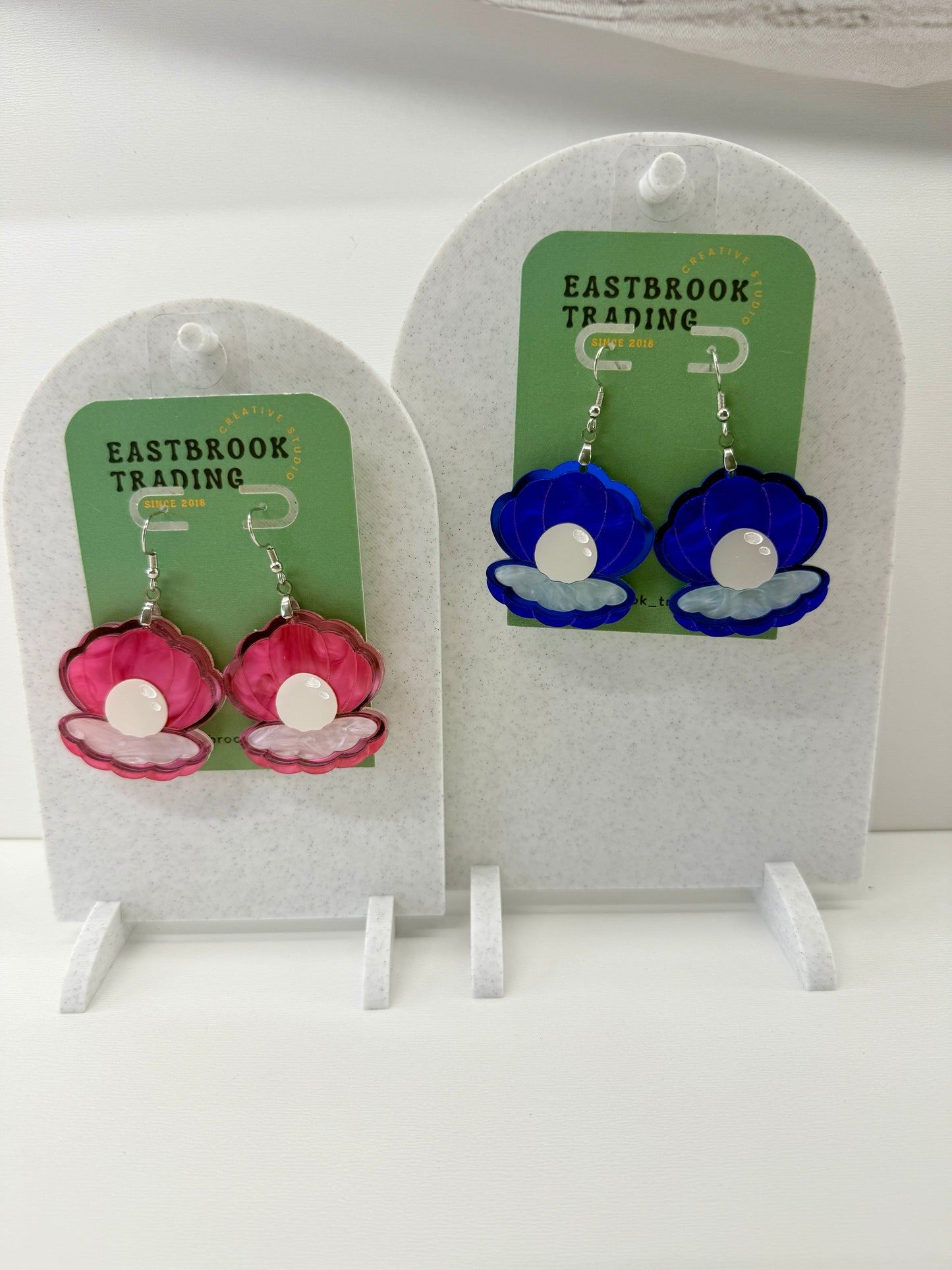 Clam Shell with Pearl Earrings