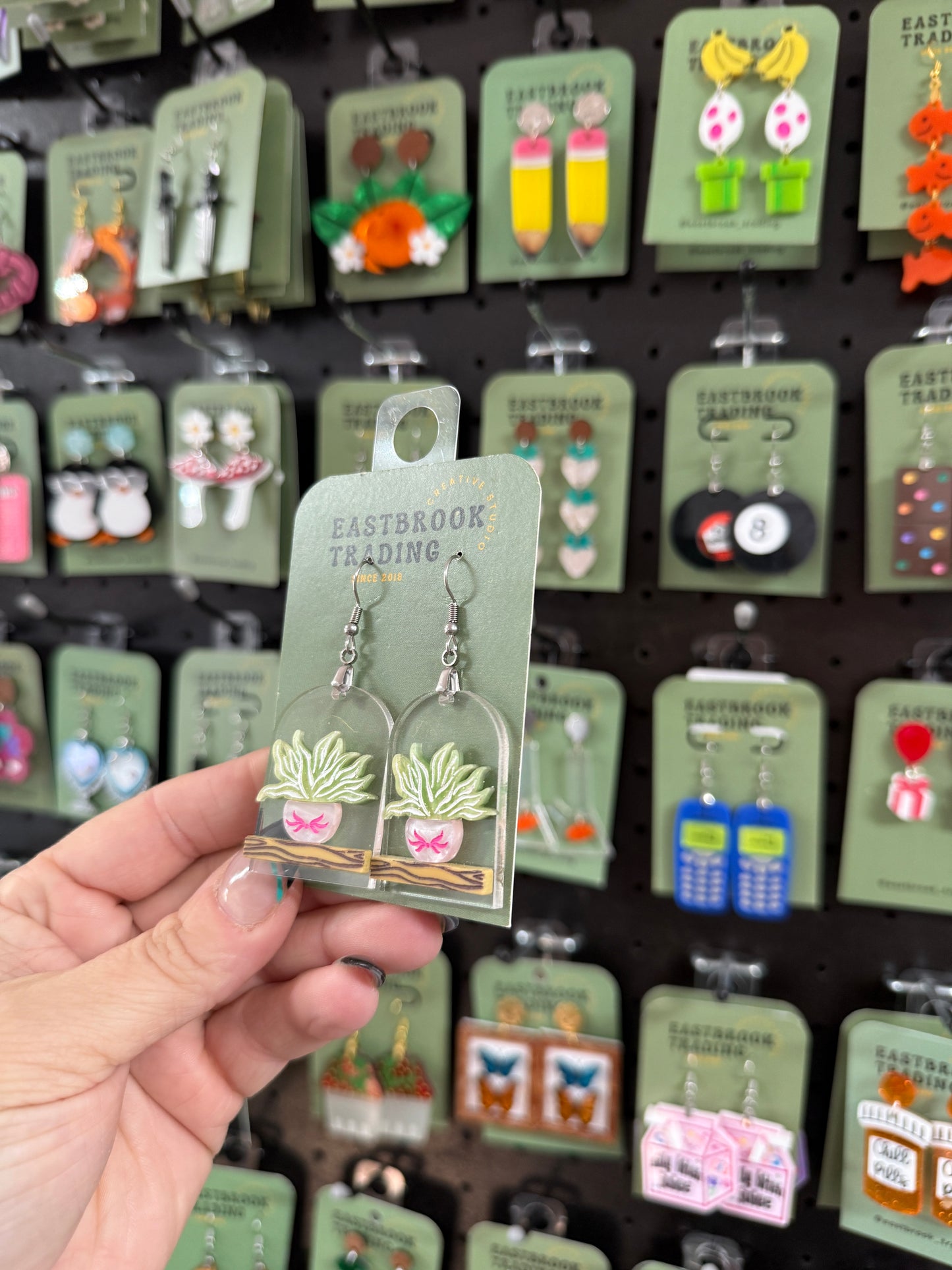 Cozy Shelf Earrings