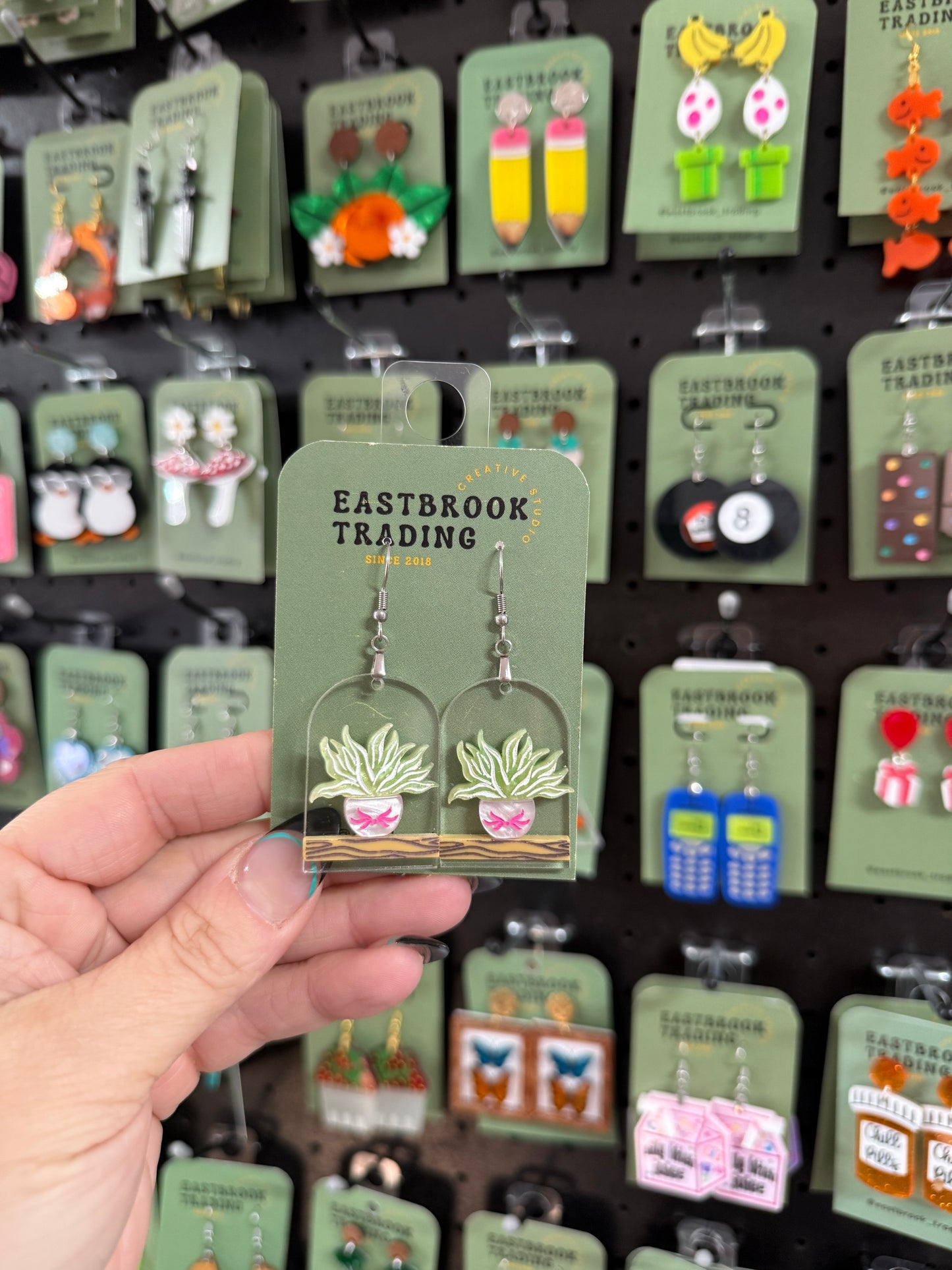 Cozy Shelf Earrings