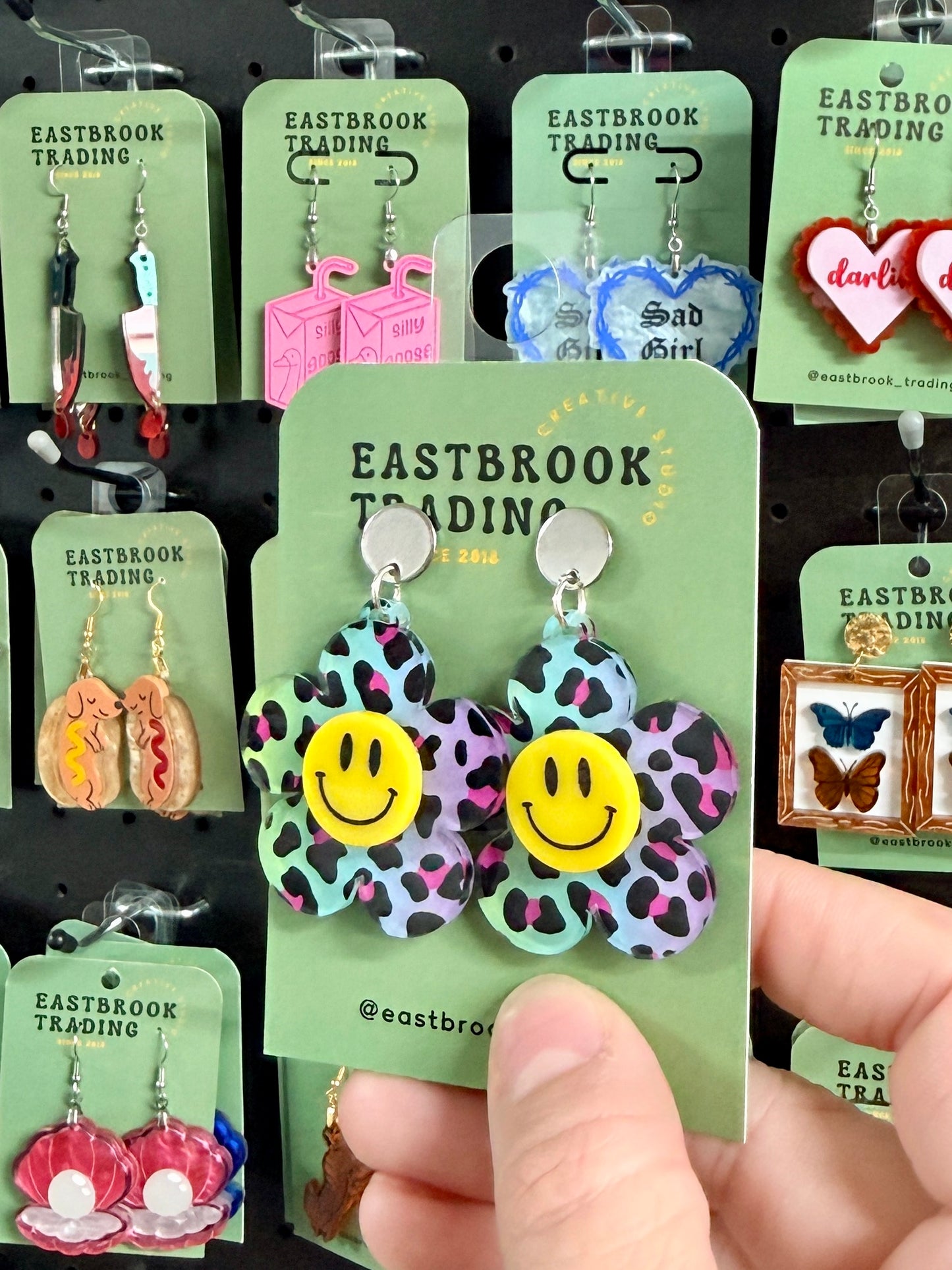 90's Flower Power Earrings