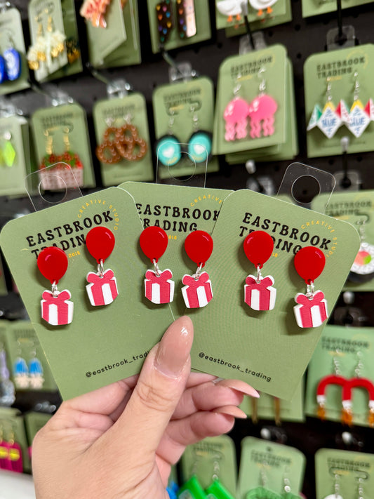 Balloon Present earrings